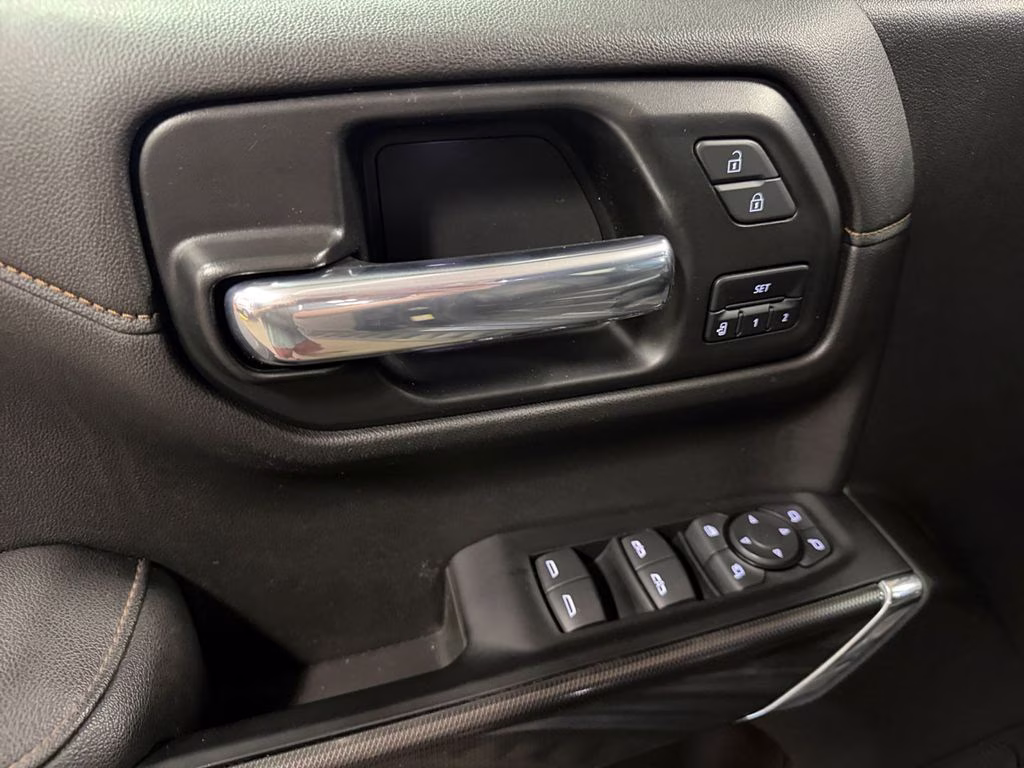 2021 Dark Sky Metallic GMC Sierra 1500 AT4 Preferred w/Trailer Tow Pkg 4X4 Truck