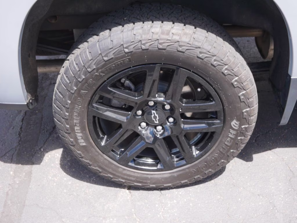 2024 Slate Gray Metallic Chevrolet Silverado 1500 RST 4X4 Truck