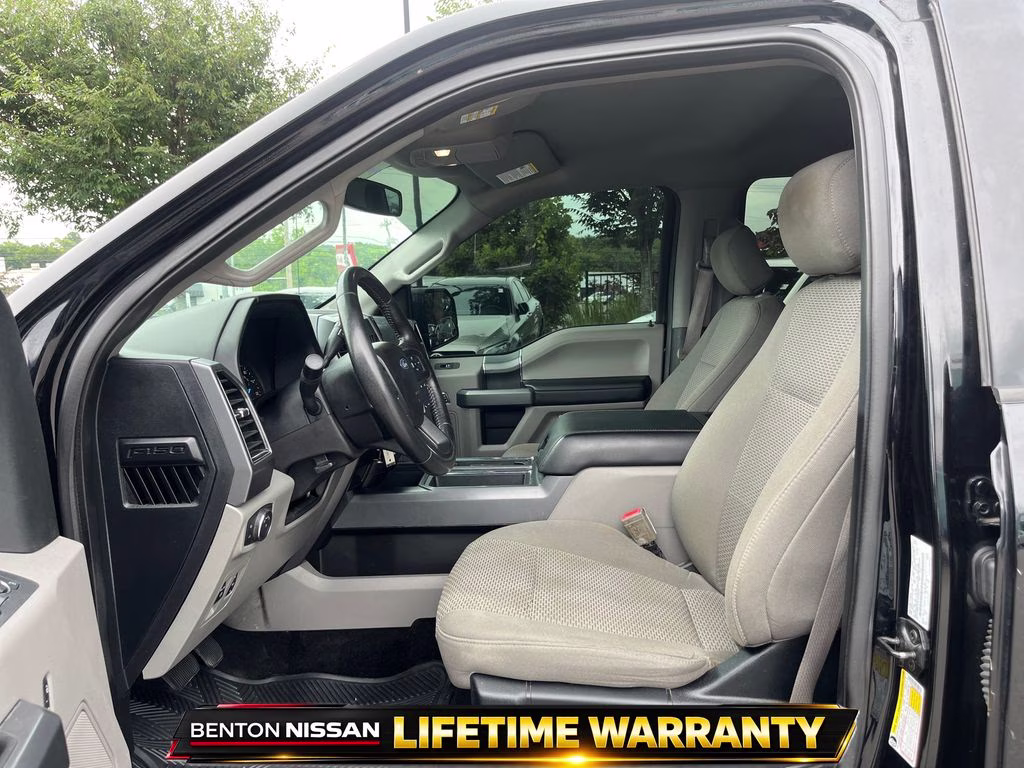 2018 Shadow Black Ford F-150 XLT 4X4 Truck