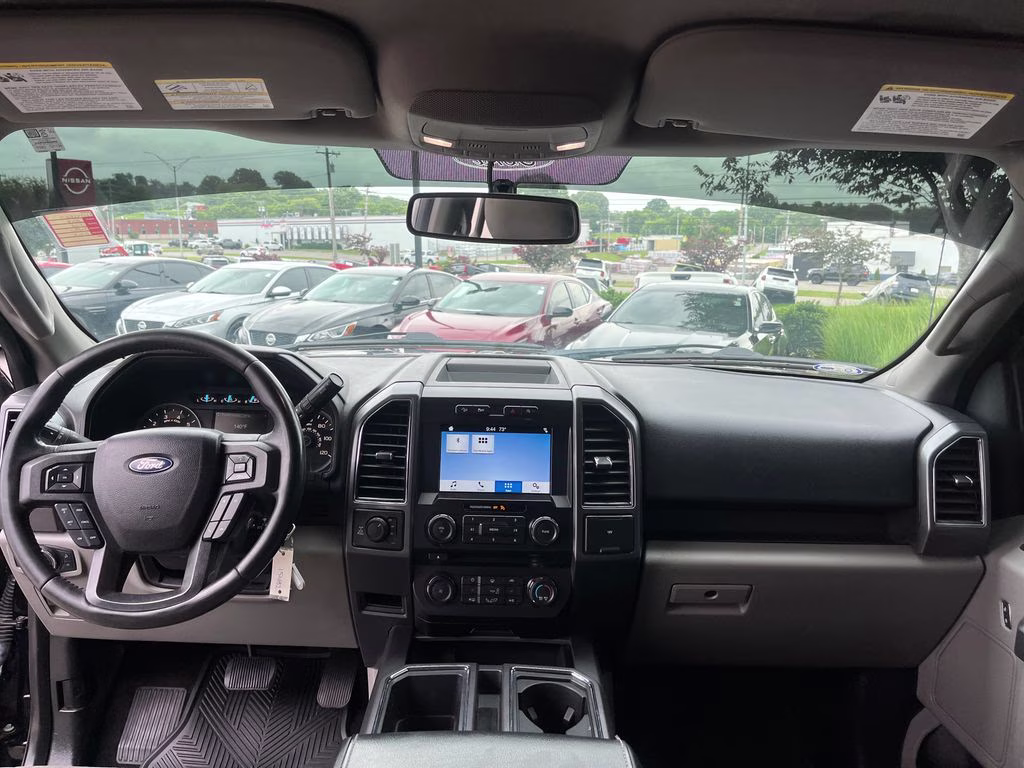 2018 Shadow Black Ford F-150 XLT 4X4 Truck