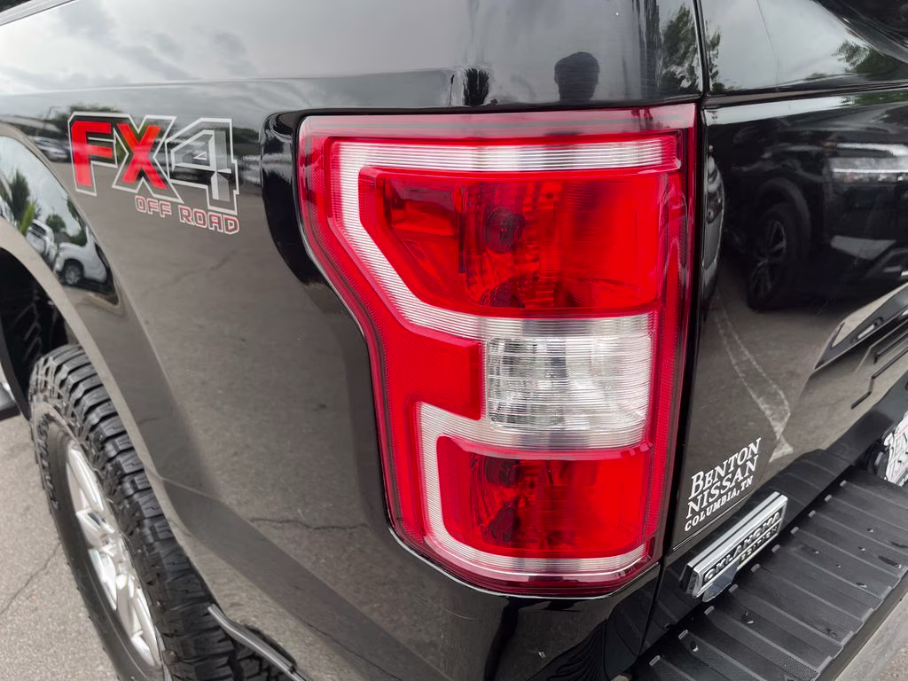 2018 Shadow Black Ford F-150 XLT 4X4 Truck