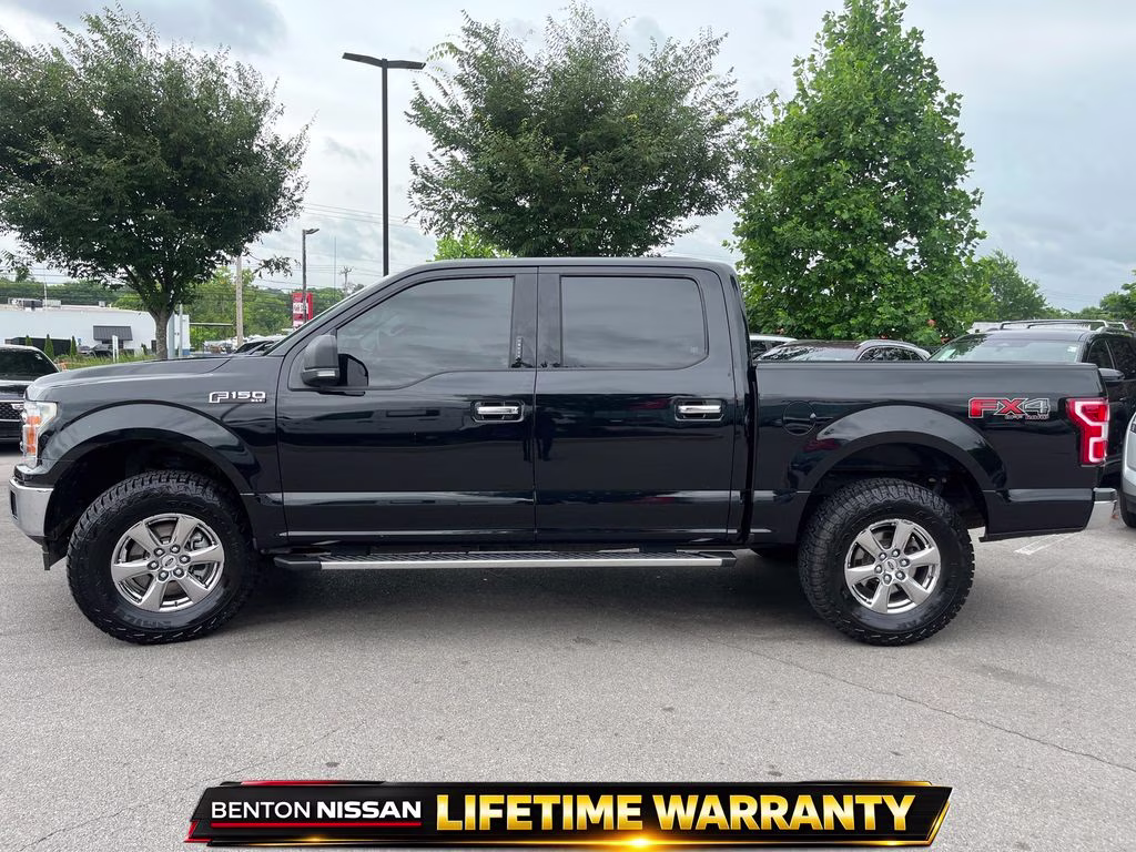 2018 Shadow Black Ford F-150 XLT 4X4 Truck