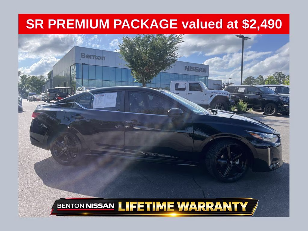 2024 Super Black Nissan Sentra SR FWD Sedan