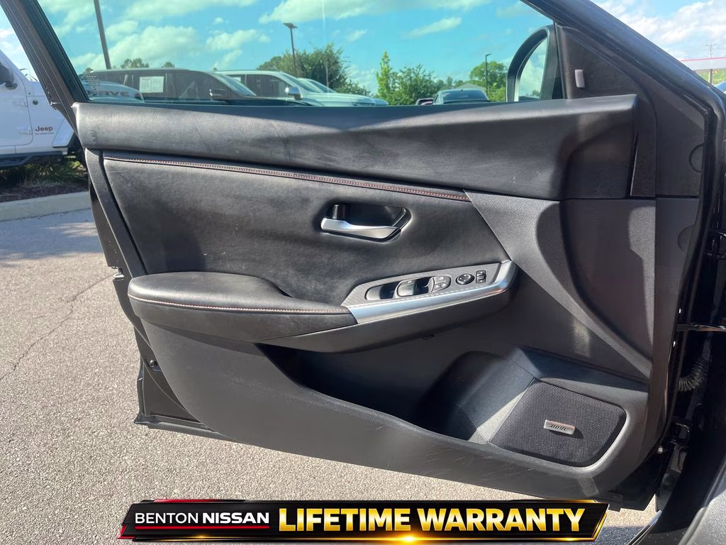 2024 Super Black Nissan Sentra SR FWD Sedan