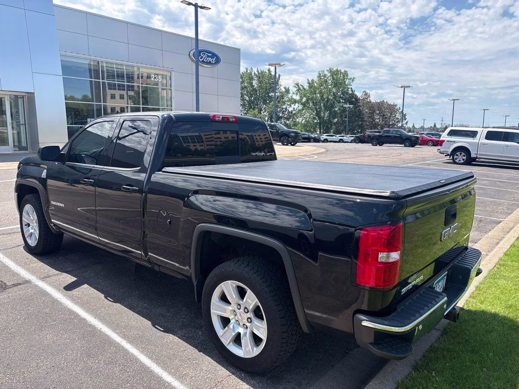 2016 Onyx Black GMC Sierra 1500 SLE Preferred Equpt w/Convenience & Value Pkgs 4X4 Truck