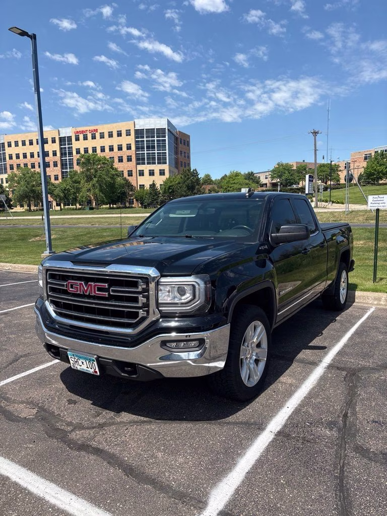 2016 Onyx Black GMC Sierra 1500 SLE Preferred Equpt w/Convenience & Value Pkgs 4X4 Truck