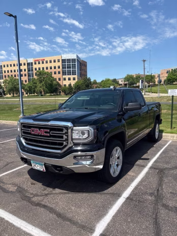 2016 Onyx Black GMC Sierra 1500 SLE 4X4 Truck