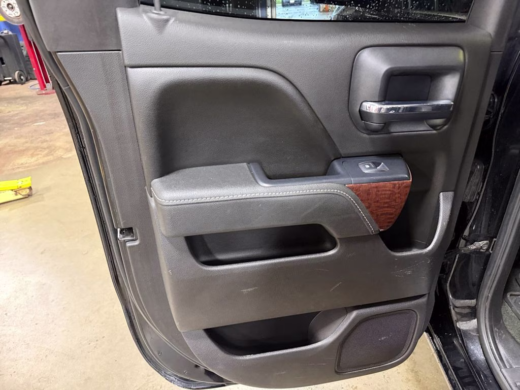 2016 Onyx Black GMC Sierra 1500 SLE Preferred Equpt w/Convenience & Value Pkgs 4X4 Truck