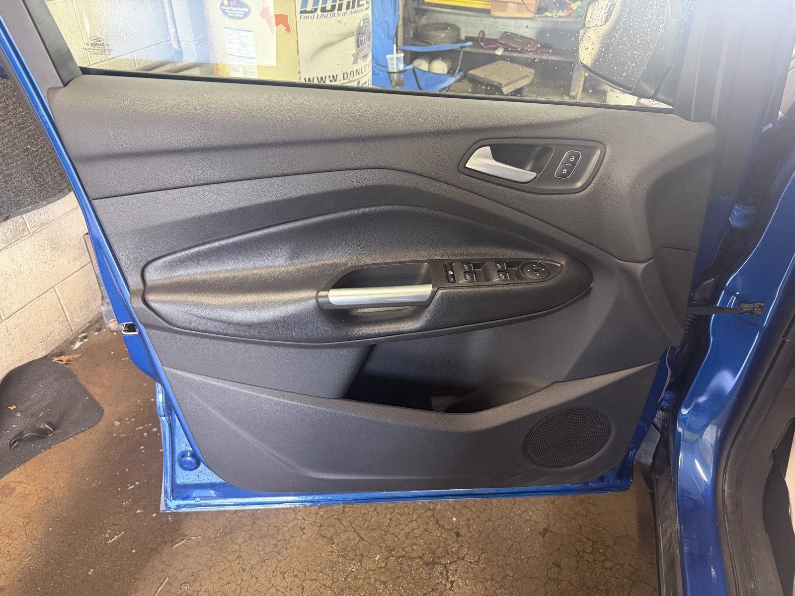 2019 Lightning Blue Metallic Ford Escape SEL 4X4 SUV