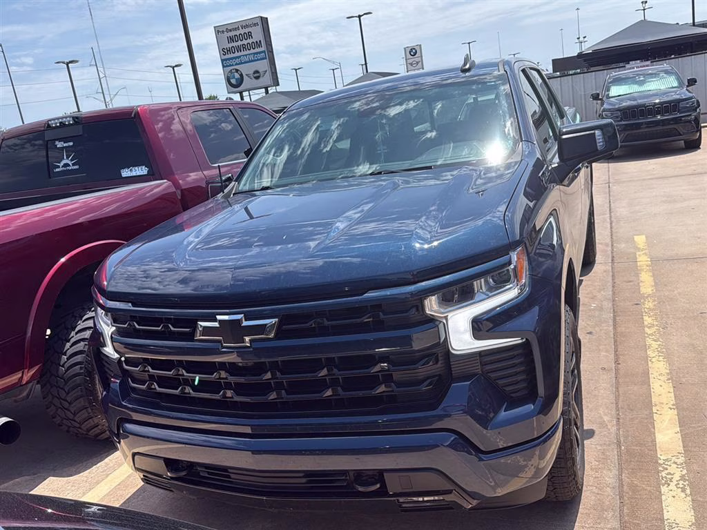 2023 Northsky Blue Metallic Chevrolet Silverado 1500 RST 4X4 Truck