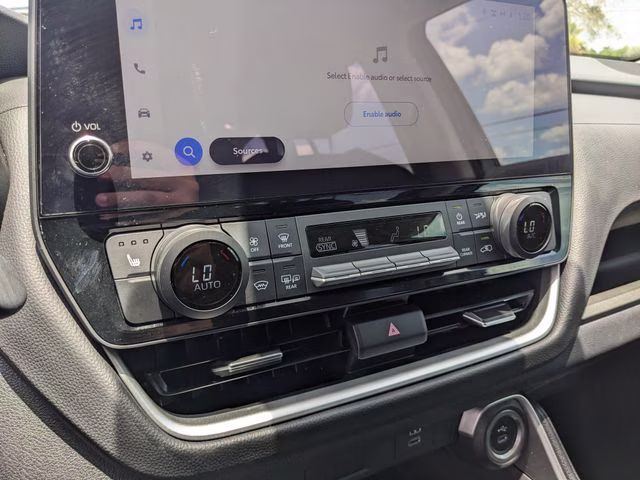 2024 Cloud Toyota Grand Highlander XLE FWD SUV