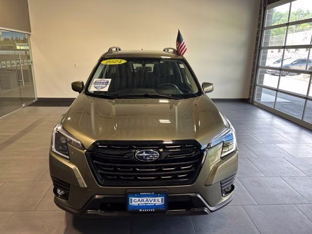 2024 Autumn Green Metallic Subaru Forester Premium AWD SUV