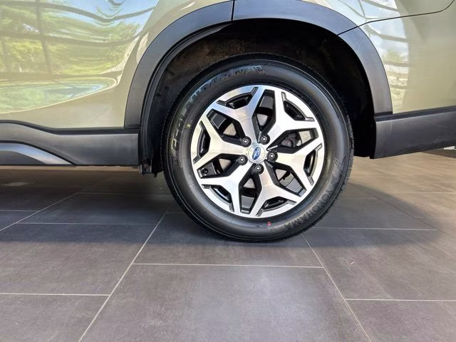 2024 Autumn Green Metallic Subaru Forester Premium AWD SUV