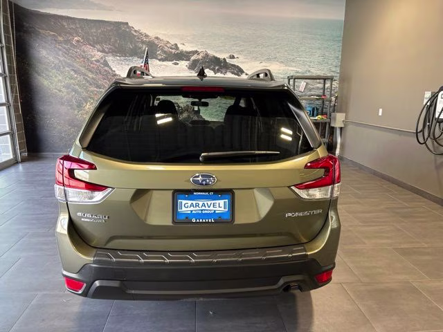 2024 Autumn Green Metallic Subaru Forester Premium AWD SUV