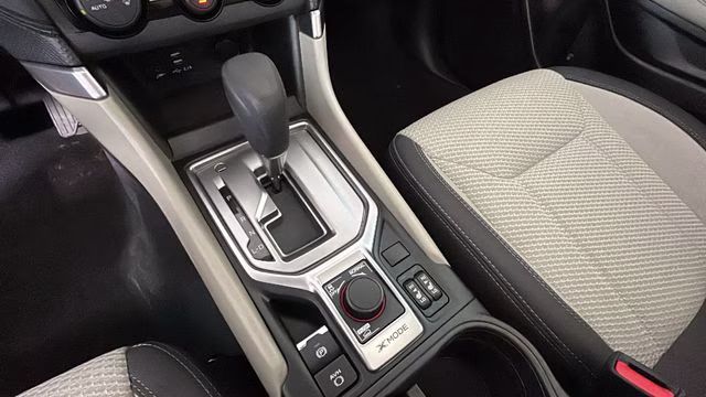 2023 Crystal White Pearl Subaru Forester Premium AWD SUV