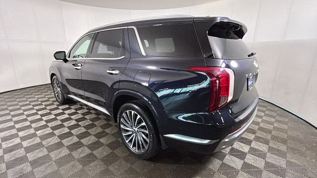 2023 Moonlight Cloud Hyundai Palisade Calligraphy AWD SUV