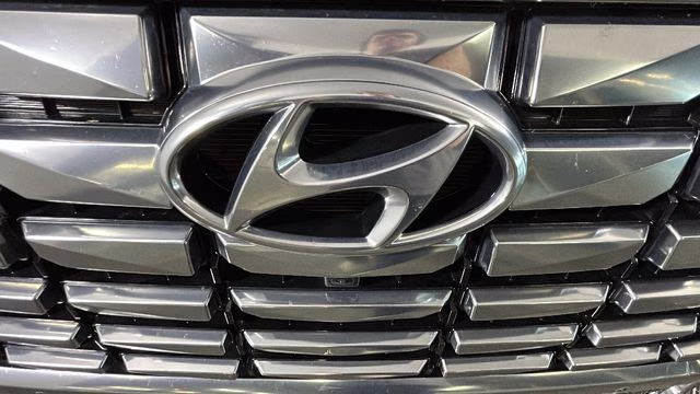 2023 Moonlight Cloud Hyundai Palisade Calligraphy AWD SUV