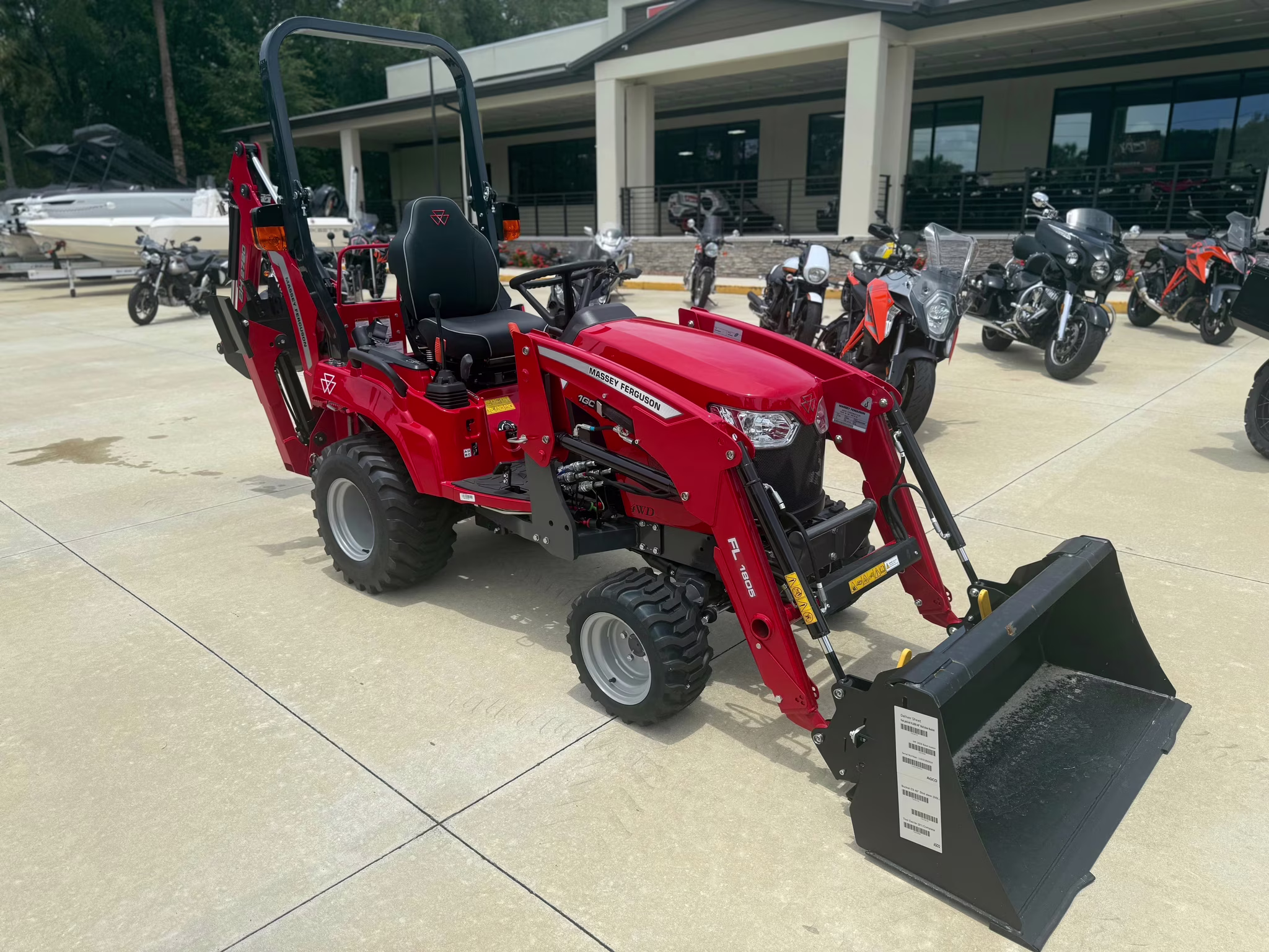 2025 - Massey Ferguson MF 1GC Series 1GC.23B HST 4WD Ag Equipment