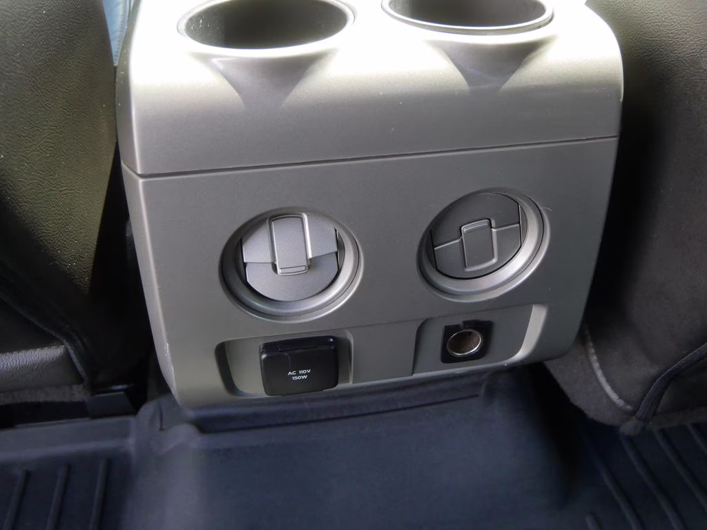 2013 Blue Ford F-150 Lariat 4X4 Truck