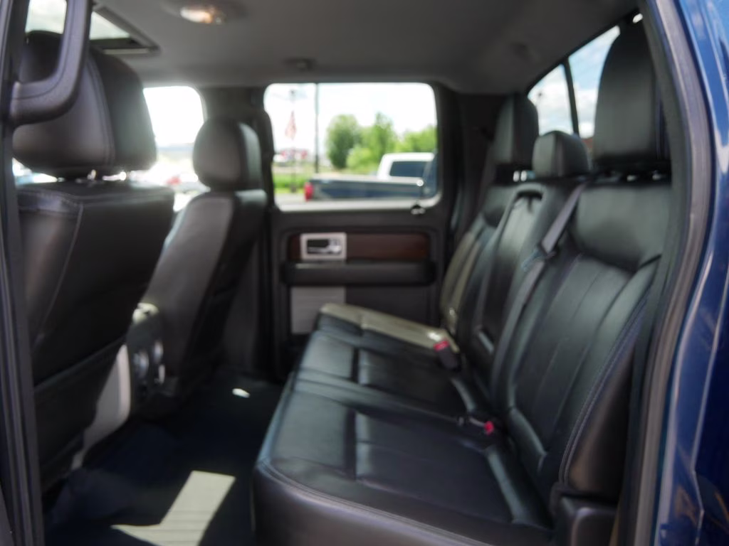 2013 Blue Ford F-150 Lariat 4X4 Truck