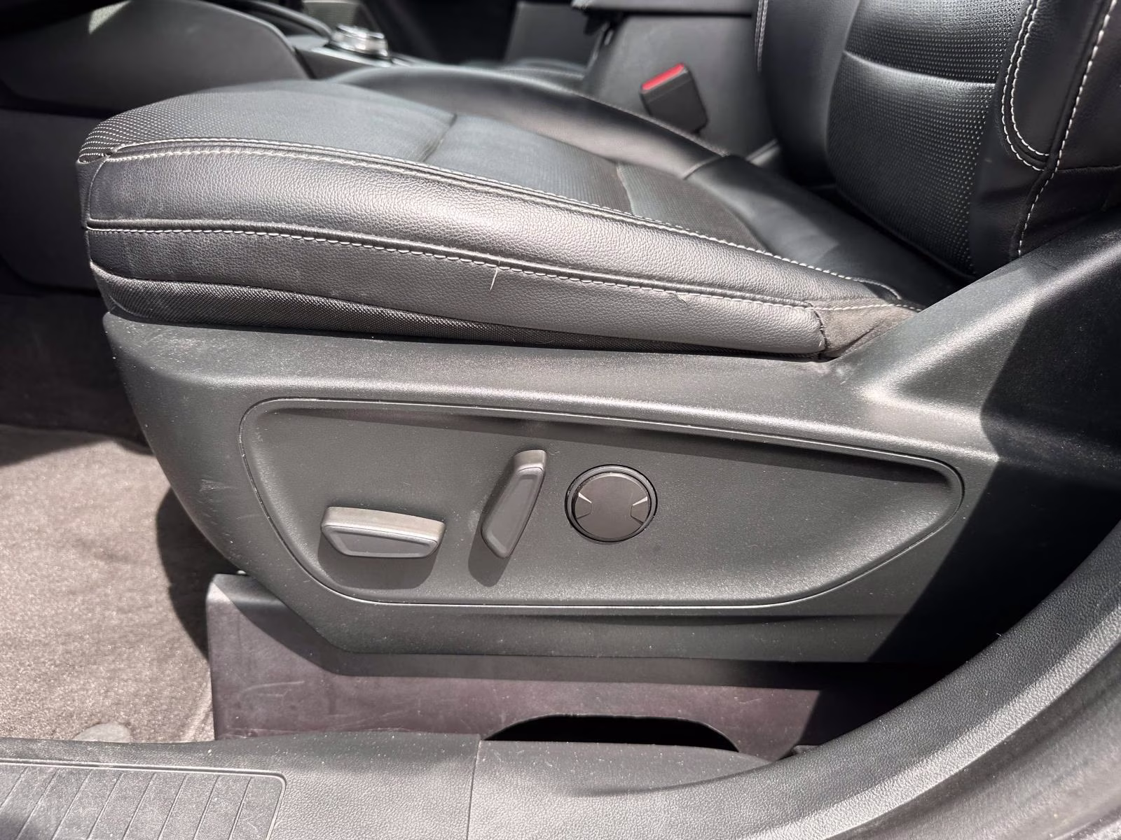 2020 Magnetic Metallic Ford Escape SEL AWD AWD SUV