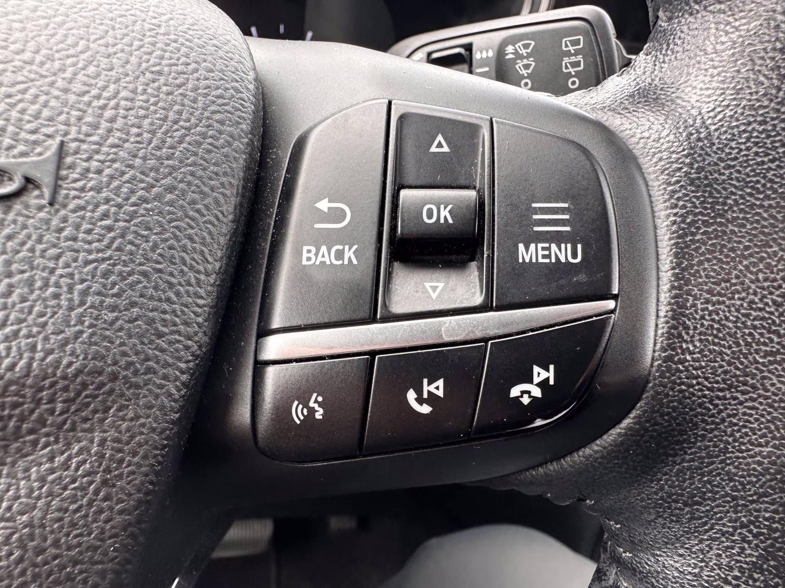 2020 Magnetic Metallic Ford Escape SEL AWD AWD SUV