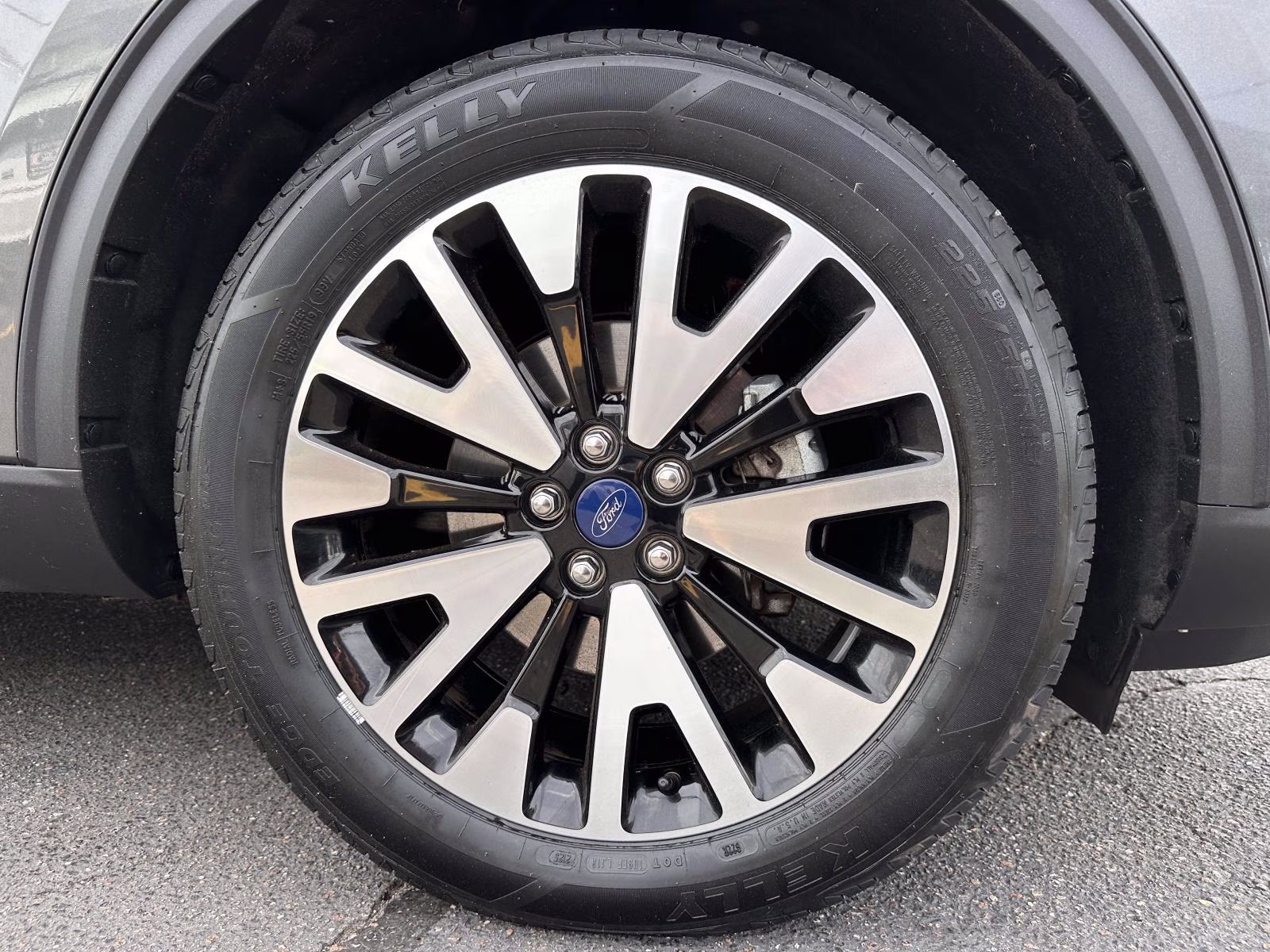 2020 Magnetic Metallic Ford Escape SEL AWD AWD SUV