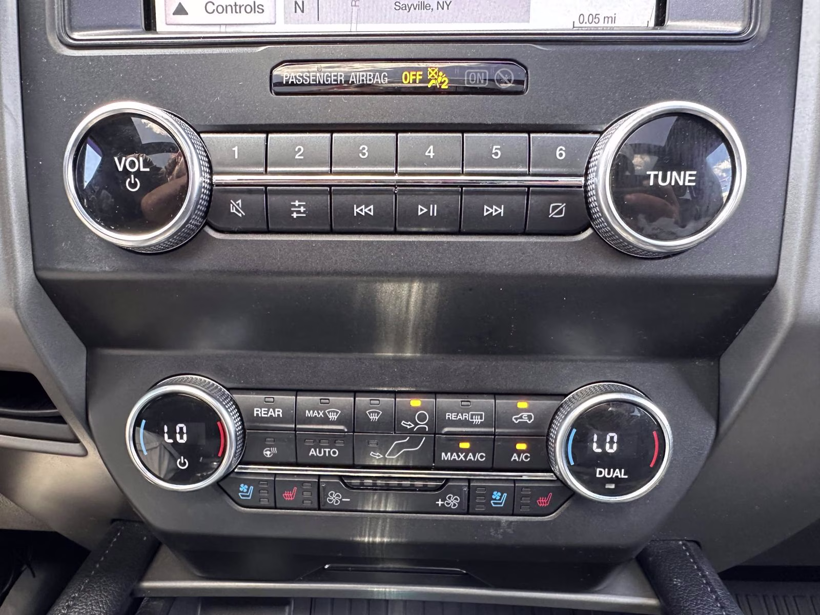 2019 Agate Black Metallic Ford Expedition XLT 4x4 4X4 SUV