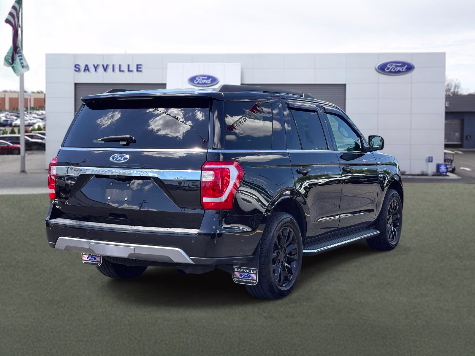 2019 Agate Black Metallic Ford Expedition XLT 4x4 4X4 SUV