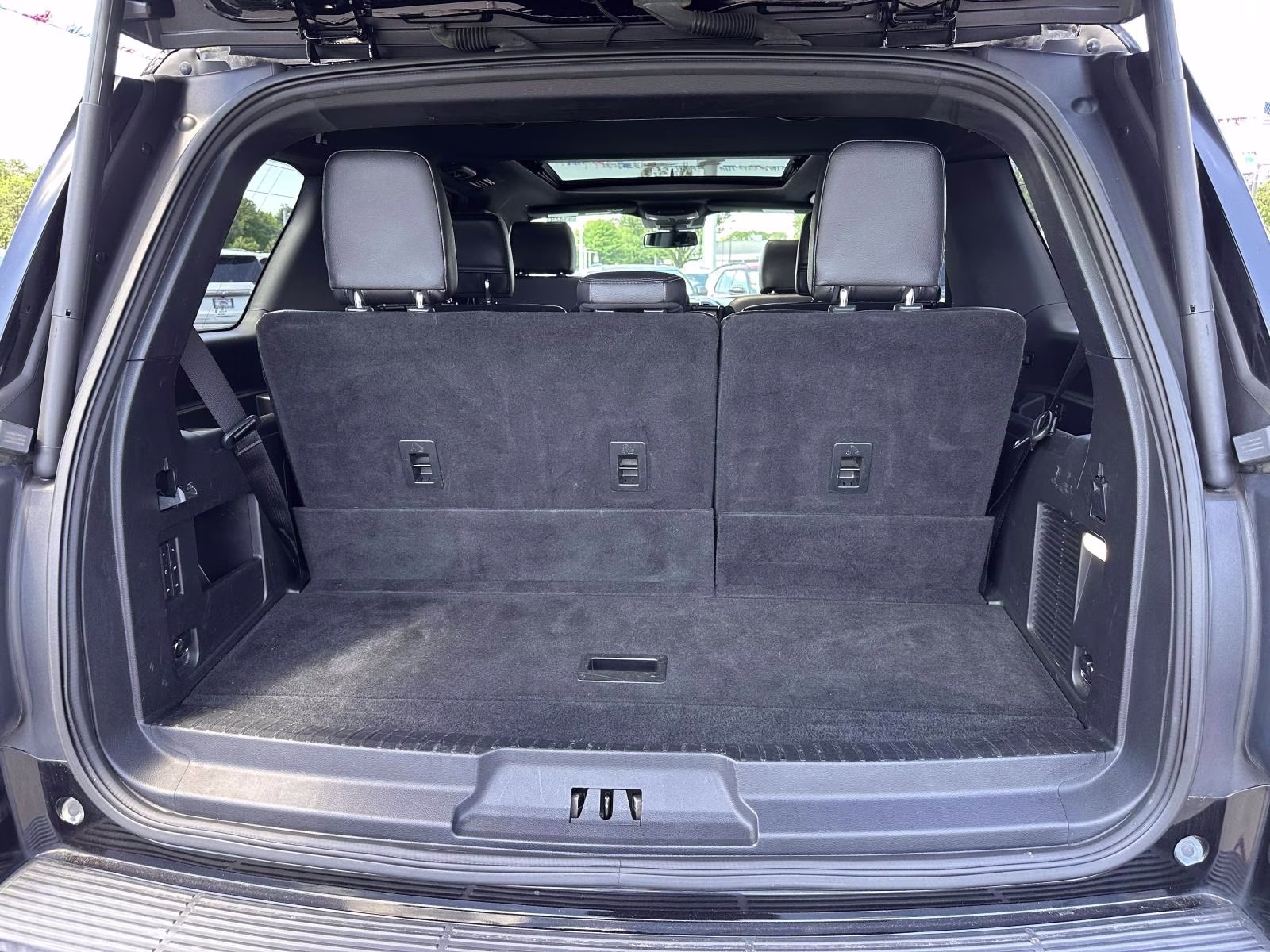 2019 Agate Black Metallic Ford Expedition XLT 4x4 4X4 SUV