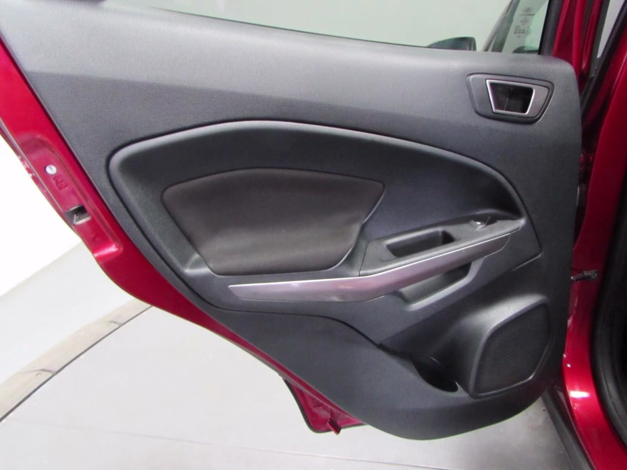 2020 Ruby Red Metallic Tinted Clearcoat Ford EcoSport SE FWD SUV