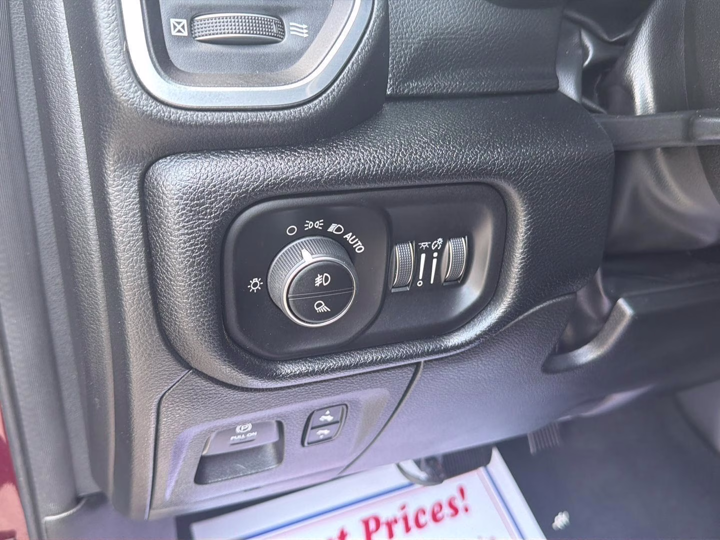 2022 Delmonico Red Pearlcoat Ram 1500 Laramie 4X4 Truck