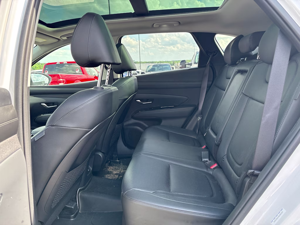2025 Creamy White Pearl Hyundai Tucson Hybrid Limited AWD SUV
