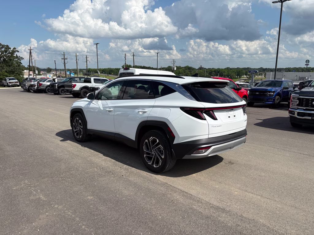 2025 Creamy White Pearl Hyundai Tucson Hybrid Limited AWD SUV