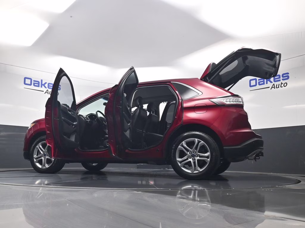 2017 Ruby Red Metallic Ford Edge Titanium FWD SUV