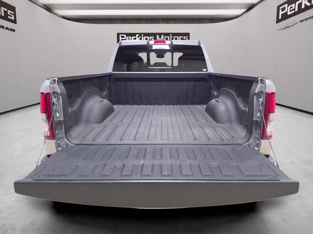 2021 Billet Silver Metallic Clearcoat Ram 1500 Big Horn/Lone Star 4X4 Truck