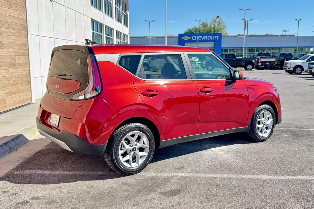 2023 Mars Orange Kia Soul LX FWD Hatchback