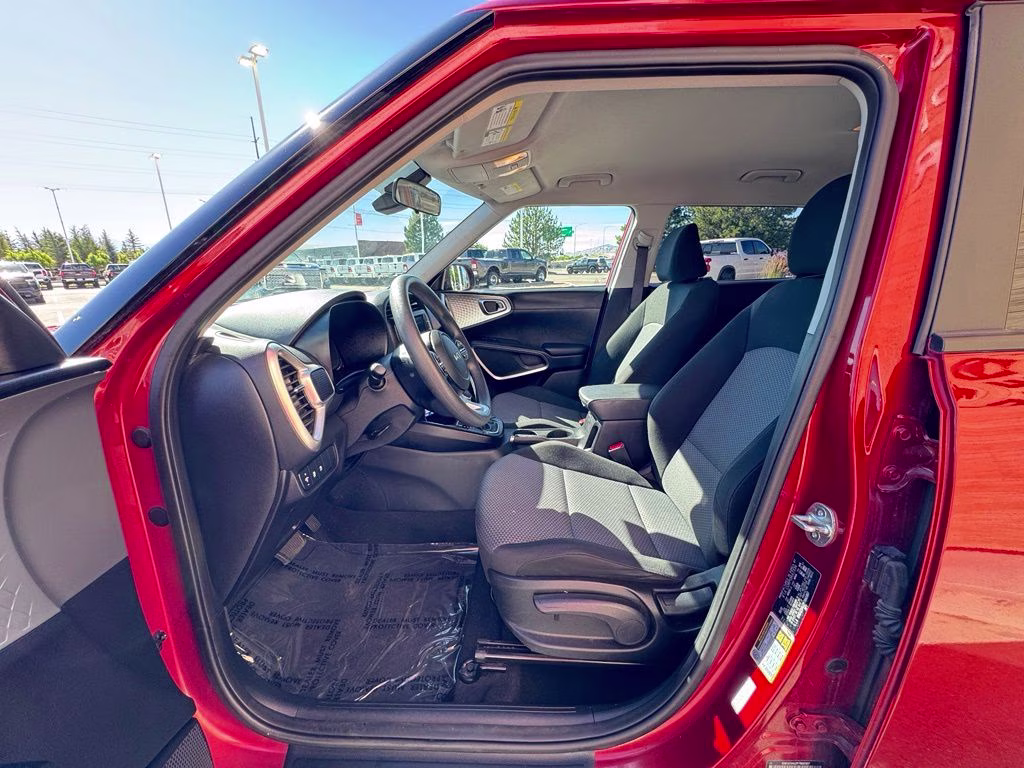 2023 Mars Orange Kia Soul LX FWD Hatchback