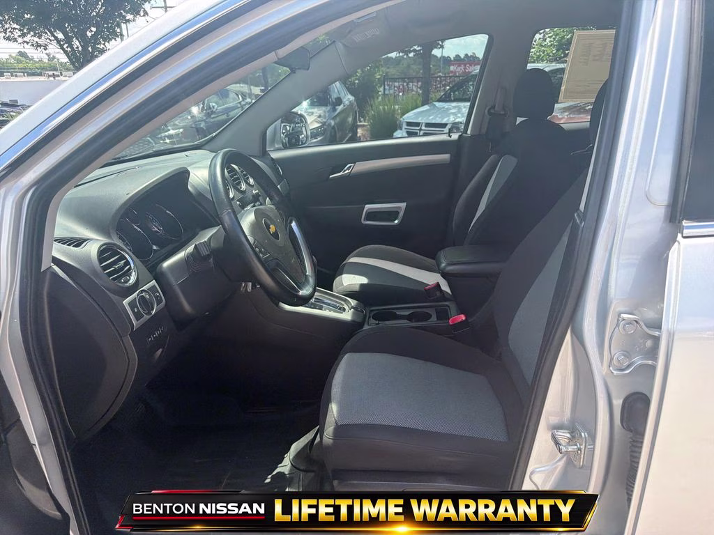 2012 Silver Ice Metallic Chevrolet Captiva Sport 2LS FWD SUV