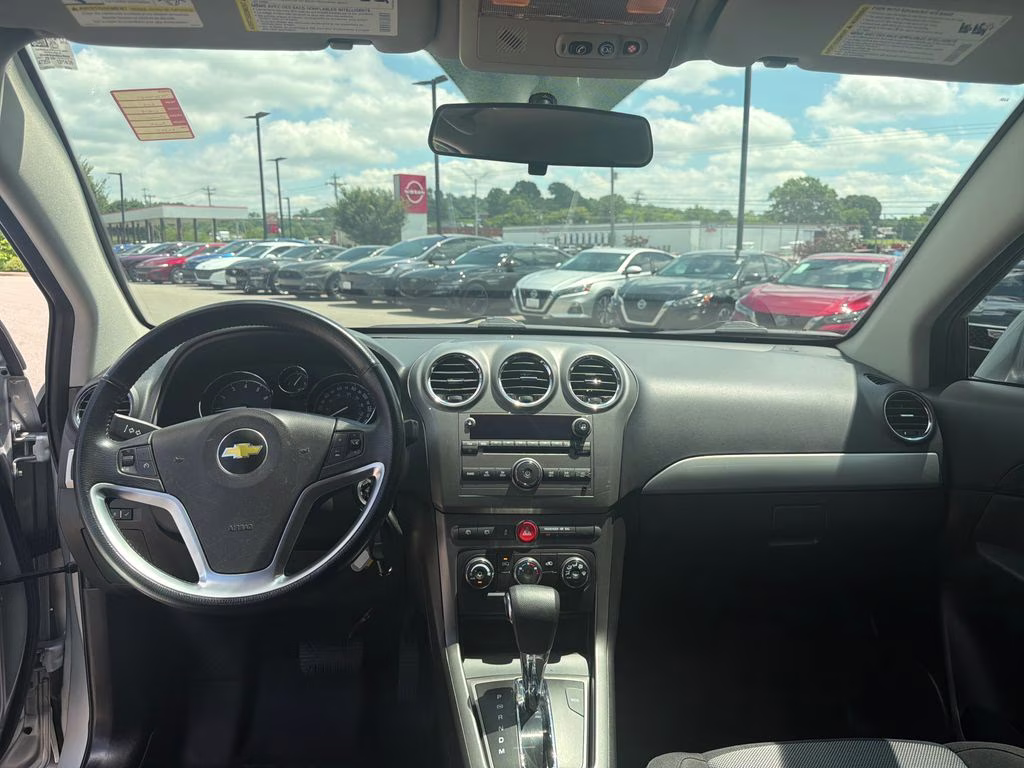 2012 Silver Ice Metallic Chevrolet Captiva Sport 2LS FWD SUV