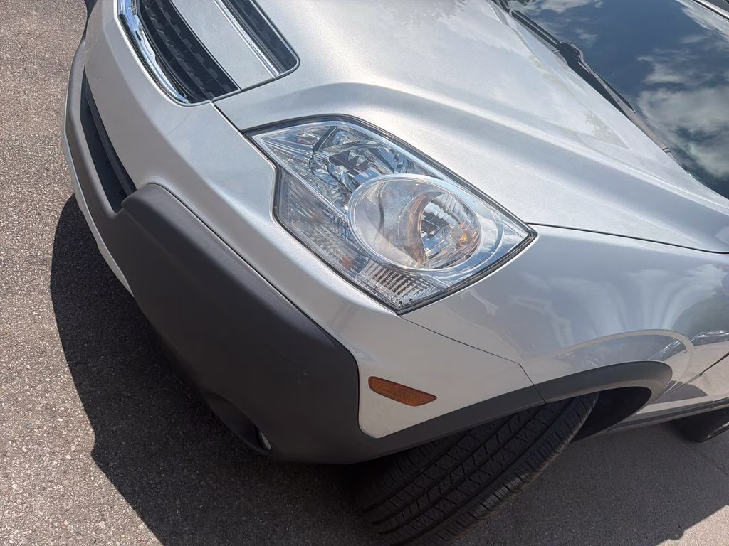 2012 Silver Ice Metallic Chevrolet Captiva Sport 2LS FWD SUV