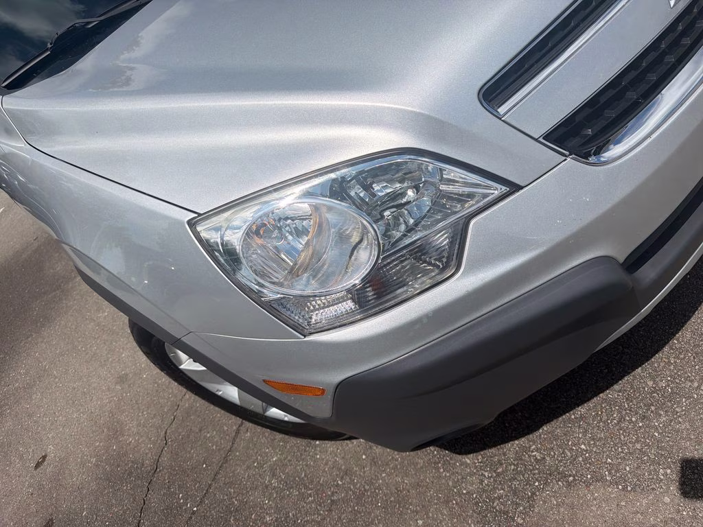 2012 Silver Ice Metallic Chevrolet Captiva Sport 2LS FWD SUV