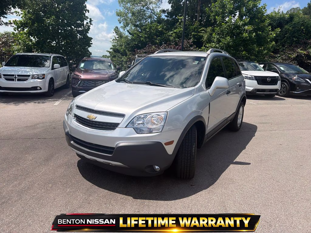2012 Silver Ice Metallic Chevrolet Captiva Sport 2LS FWD SUV