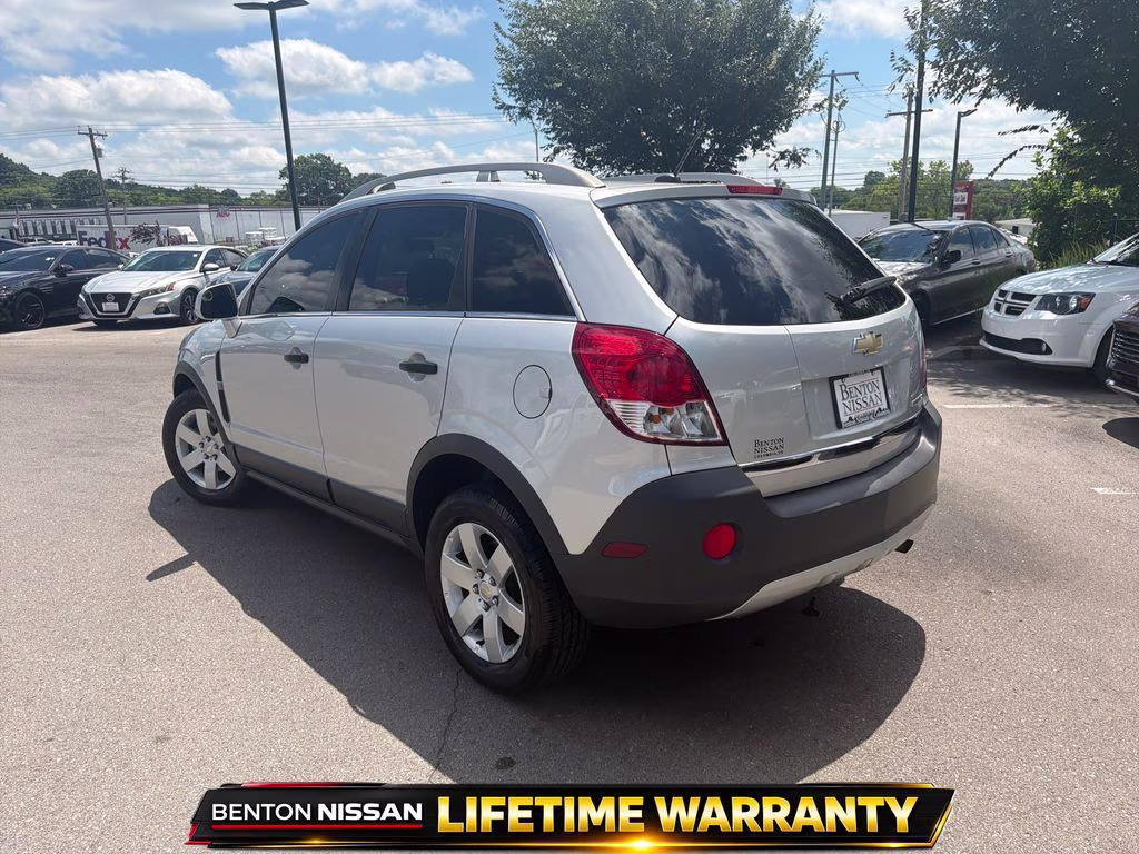 2012 Silver Ice Metallic Chevrolet Captiva Sport 2LS FWD SUV