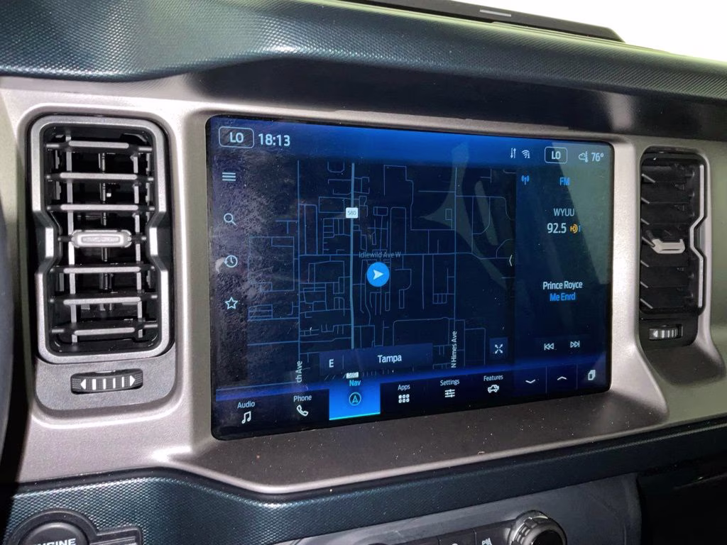 2022 Blue Metallic Ford Bronco Outer Banks 4X4 SUV