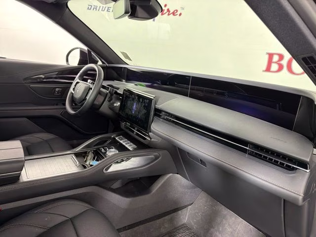 2025 Black Metallic Lincoln Nautilus Premiere AWD SUV