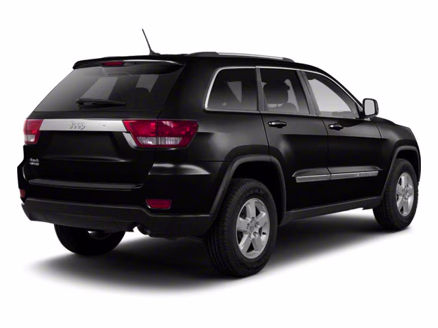 2013 Brilliant Black Crystal Pearl Jeep Grand Cherokee Laredo RWD SUV