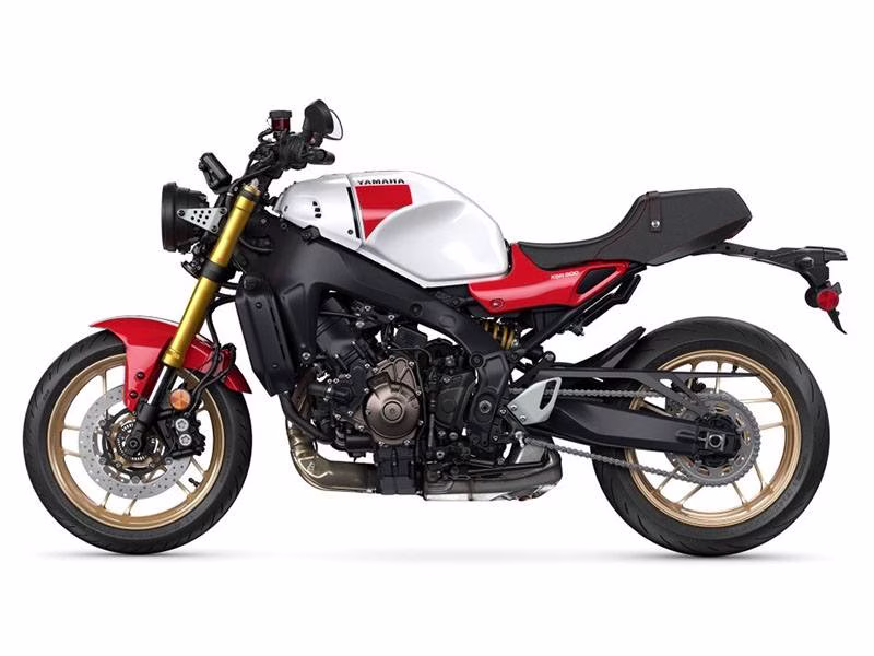 2024 Heritage White Yamaha XSR900 Motorcycle