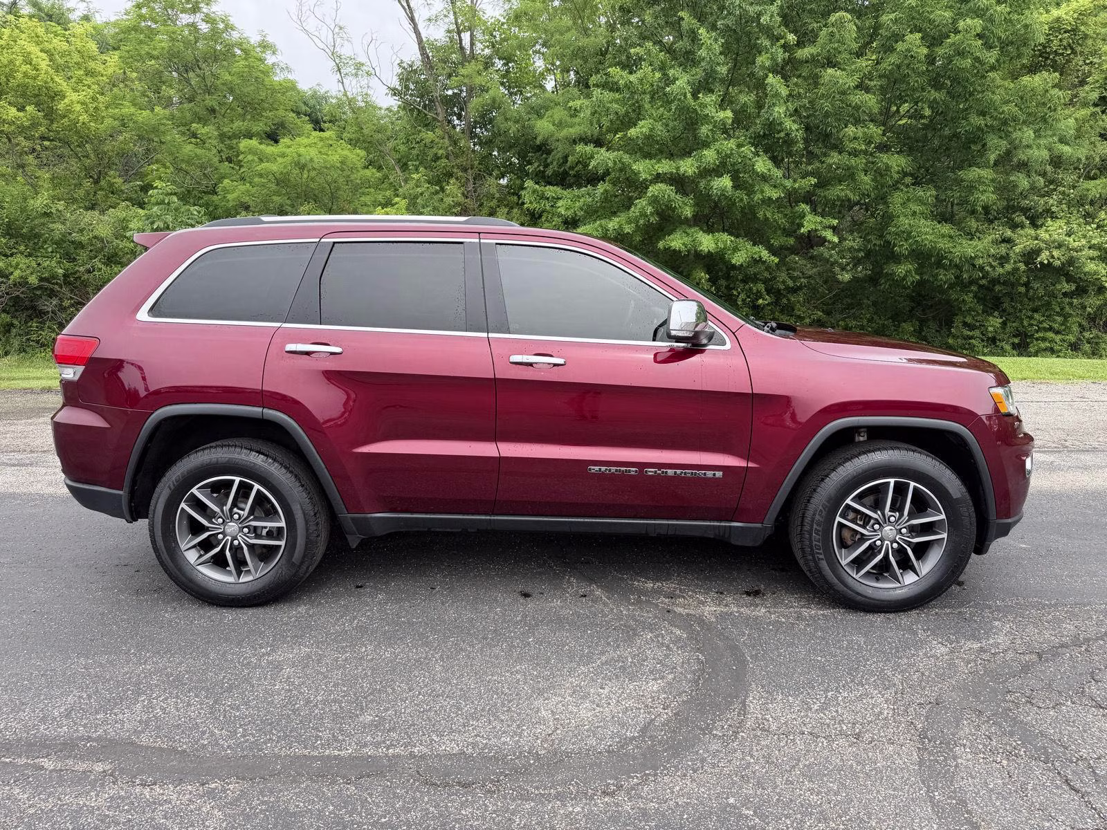 2017 Velvet Red Jeep Grand Cherokee Limited 4X4 Crossover