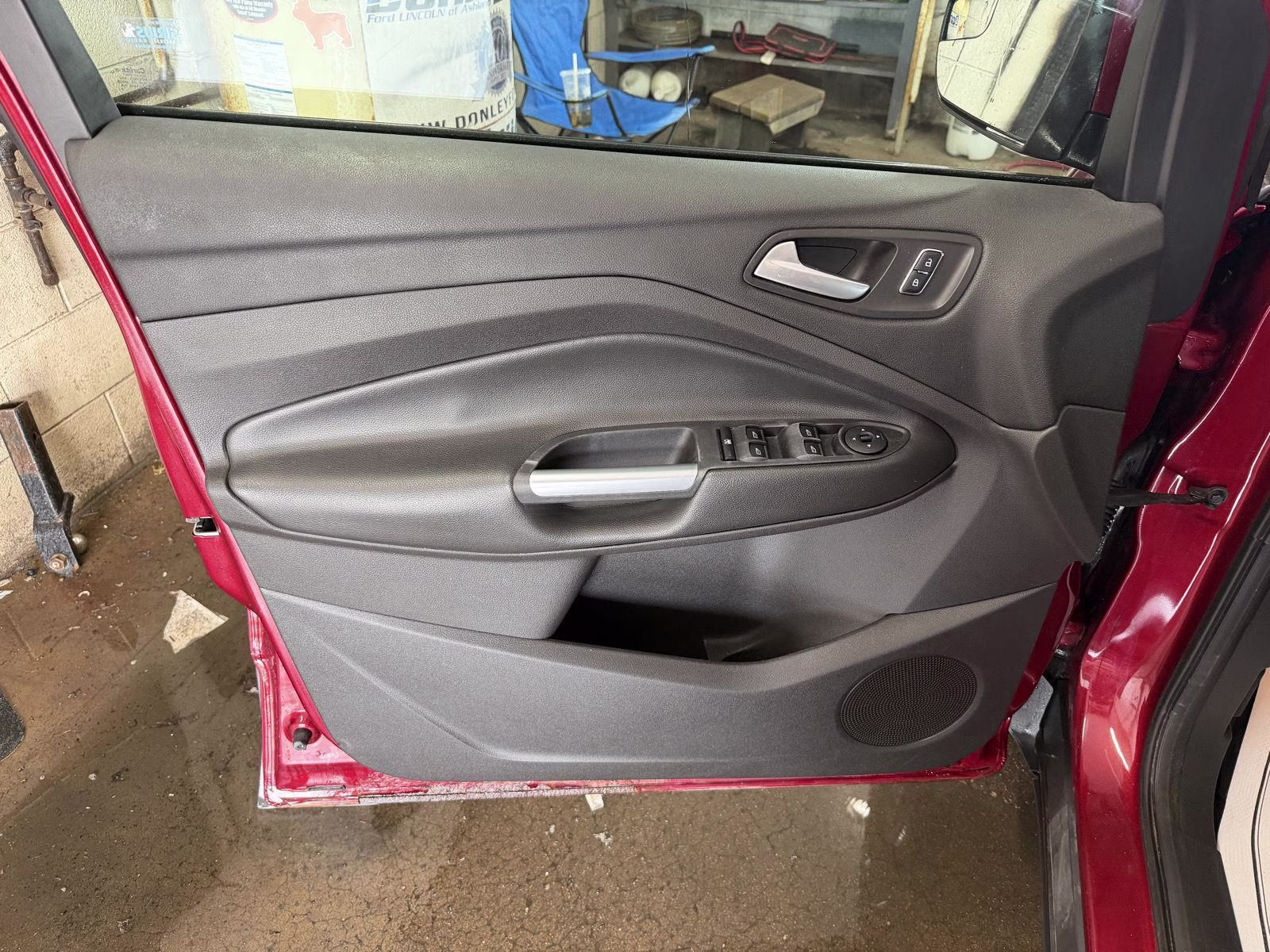 2015 Ruby Red Ford Escape SE 4X4 Crossover